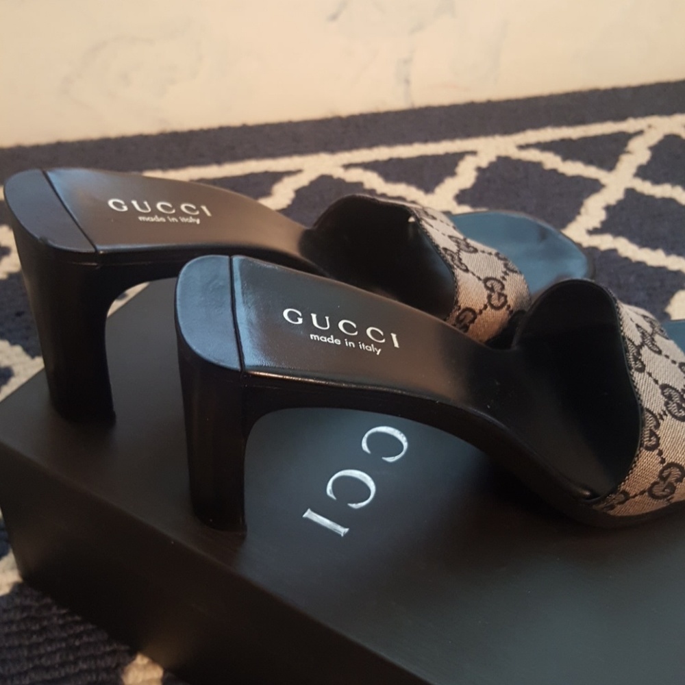 Gucci shoes only - Picture 3 of 4